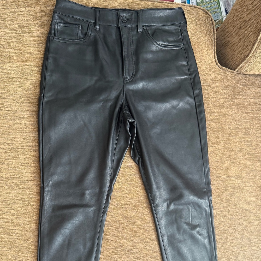 Express Leather Skinny Pants Women’s Size 2